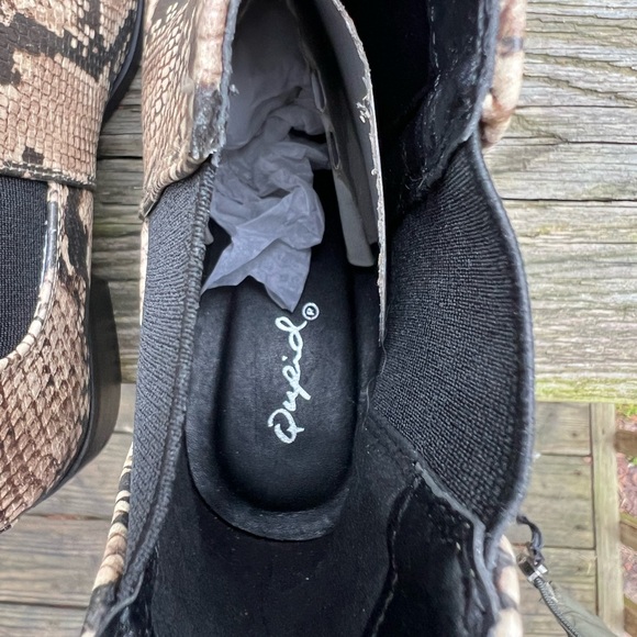 Qupid Faux Snakeskin Slip On Boot Booties size 6.5 - Picture 7 of 9